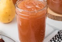 How to Make Amish Pear-Infused Honey