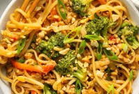 Creamy Peanut Chicken Noodles