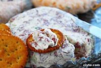 3 Crowd-Pleasing Cheese Ball Recipes for Parties