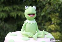 Muppets-Themed Birthday Cake Recipe