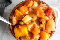 Hearty Slow Cooker Vegetable Stew