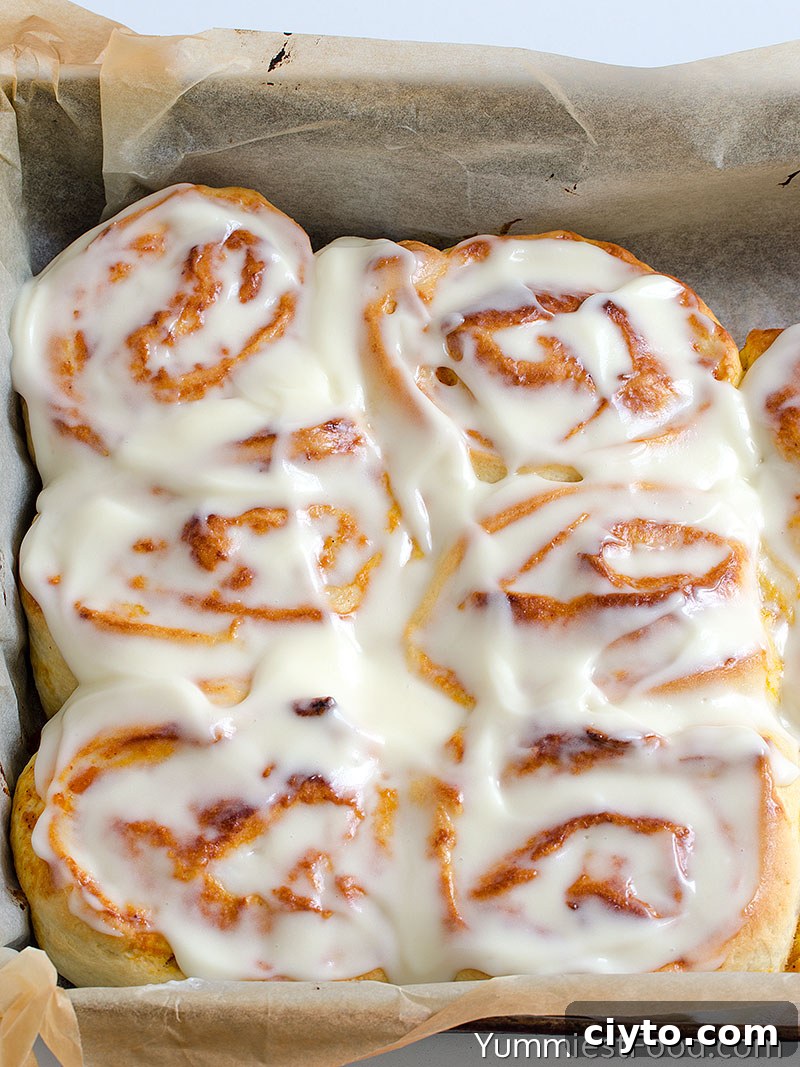 Pumpkin Cinnamon Rolls With Cream Cheese Frosting - Making - Step 3