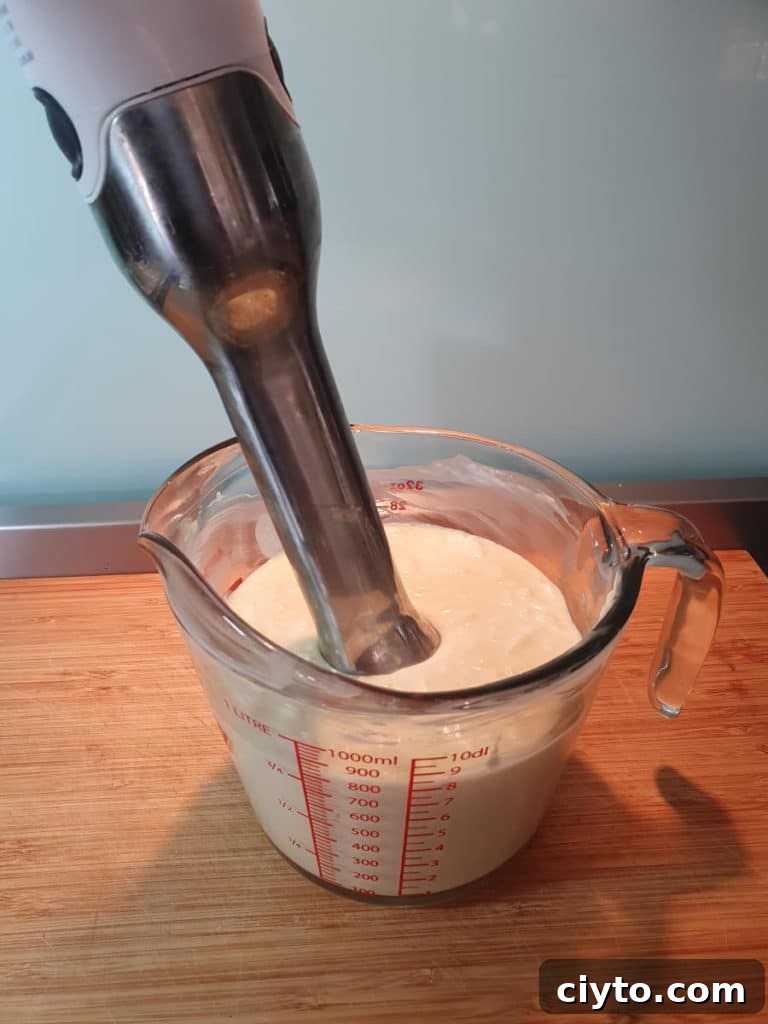 Blending mix with immersion blender