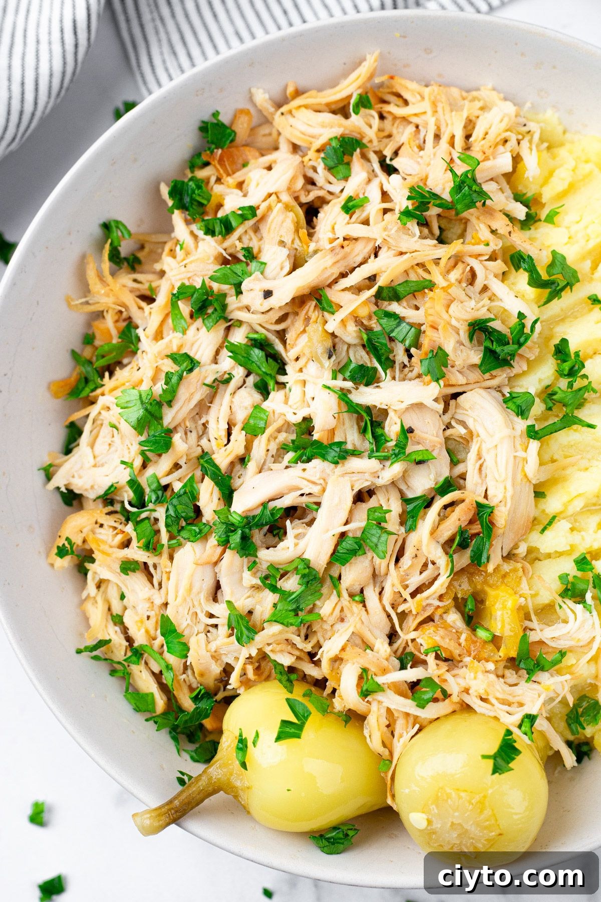 Crockpot Mississippi Chicken