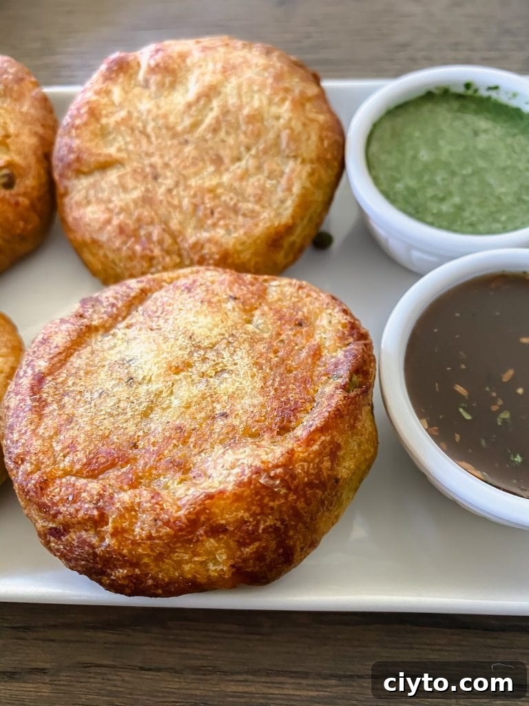 Aloo Tikki: 3 Ways to Make Crispy Potato Patties 4 aloo tikki close up