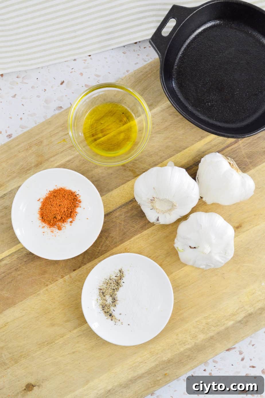 Smoked garlic ingredients