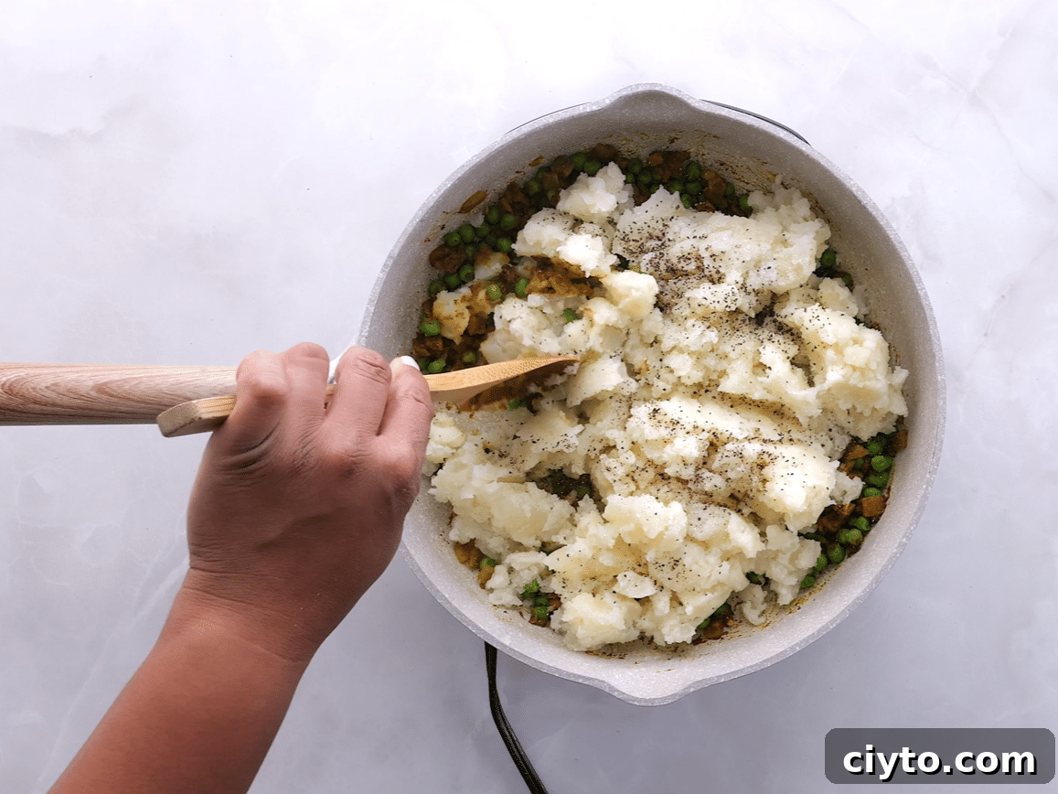 Spiced potatoes and peas