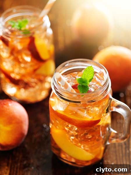 How to Dress Up Your Iced Tea with Flavorful Twists 3 Real Peach Iced Tea | Foodal.com