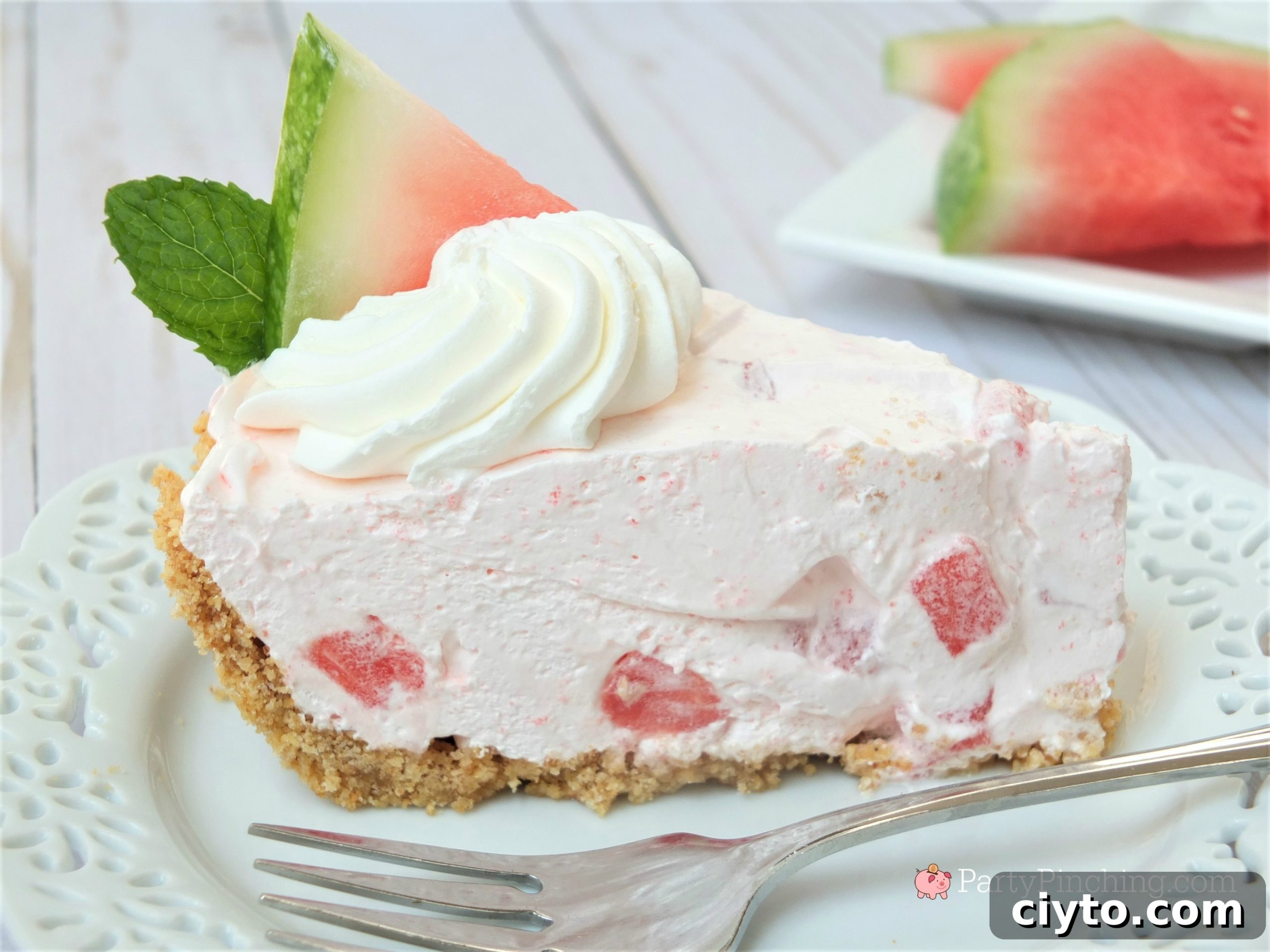 watermelon pie, easy creamy watermelon pie, fluffy watermelon pie for summer, jolly rancher jello watermelon pie, potluck picnic desserts for 4th of July, no-bake pie, summer dessert ideas