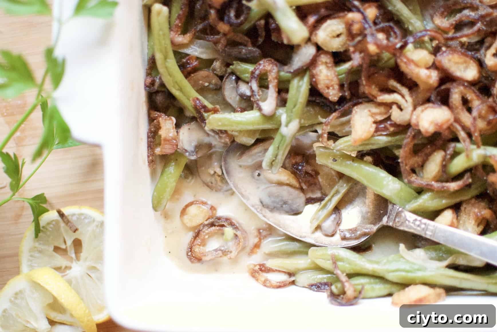 Sauteed Green Beans with Cremini Mushroom Sauce 11 green beans with cremini mushroom sauce