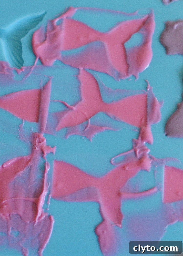 Making chcolate mermaid tails with mold