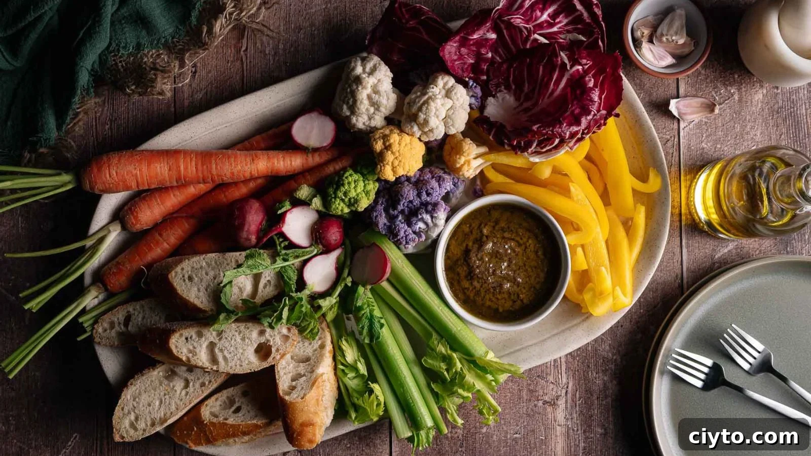 19 Crowd-Pleasing Appetizer Recipes Guests Can't Resist 12 Bagna cauda made with warm garlic anchovy dip.