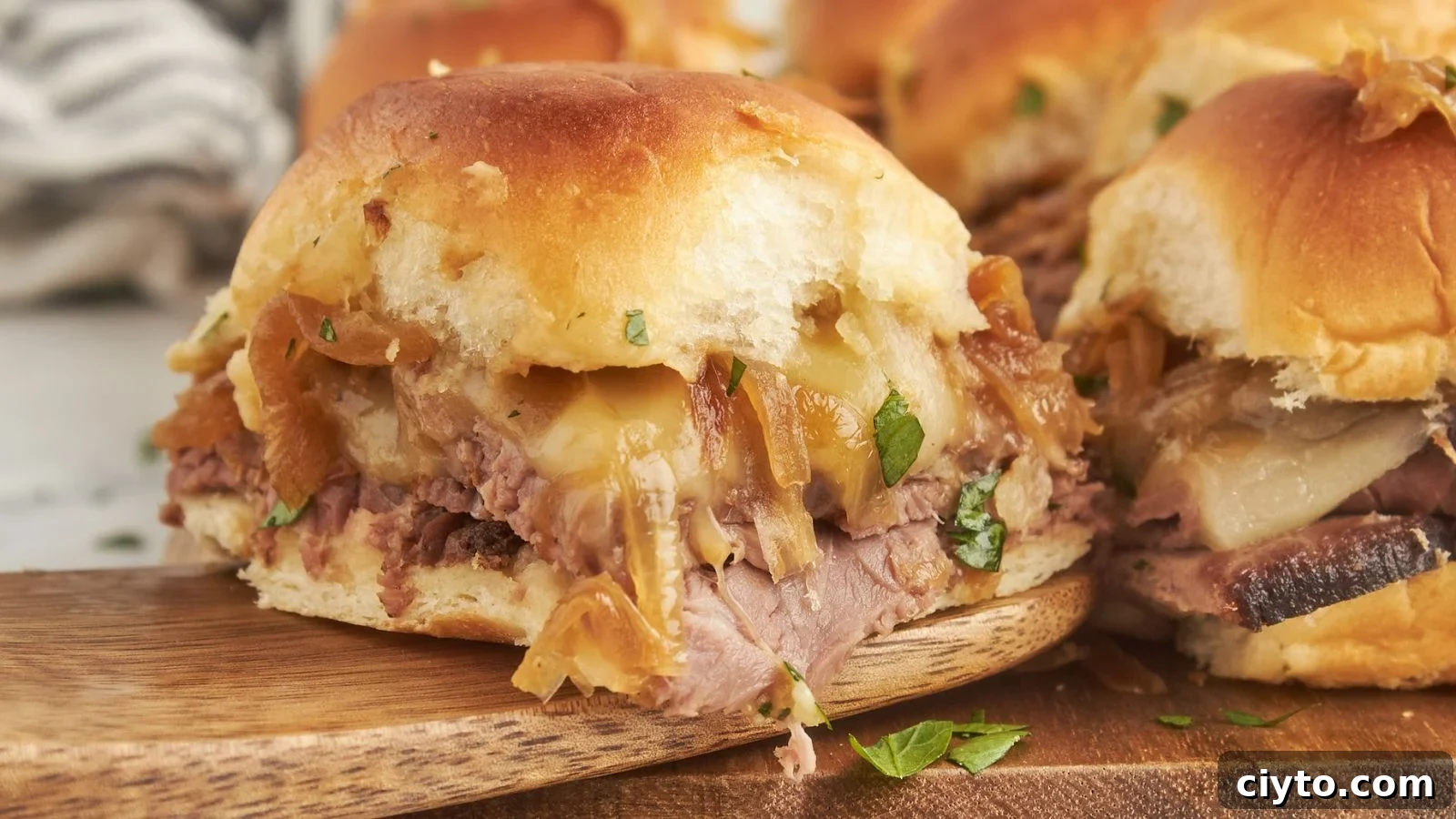 19 Crowd-Pleasing Appetizer Recipes Guests Can't Resist 13 French dip sliders with tender beef and warm jus for dipping.