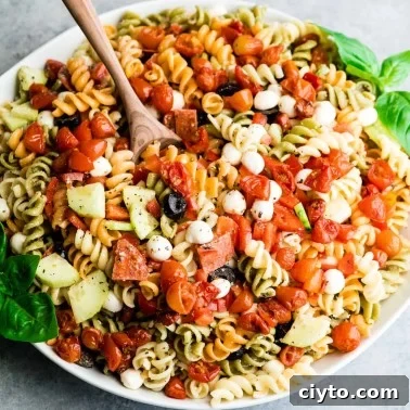 BLT Pasta Salad Recipe with Bacon, Tomato and Lettuce 23 img 86362 28